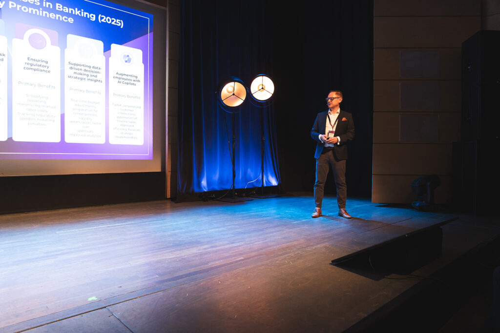AIF25 From Interface to Inteligence - Łukasz Samborski (Alior Bank)