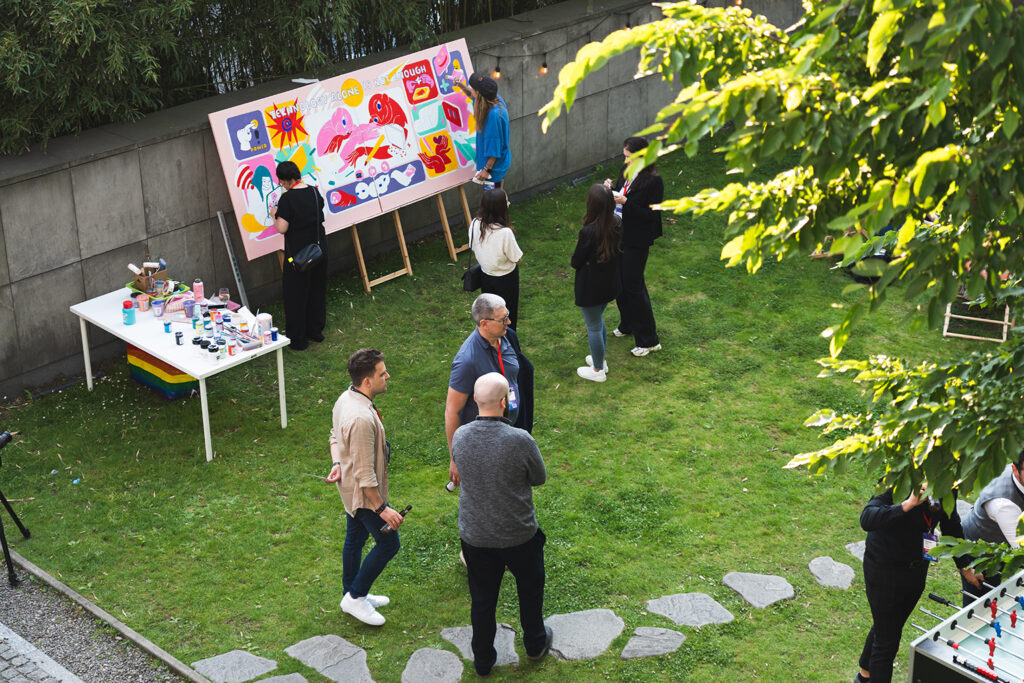 AIF25 - technology alone is not enough - picture in garden